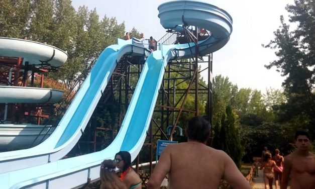 Ada: Megújul a csúszdás medence