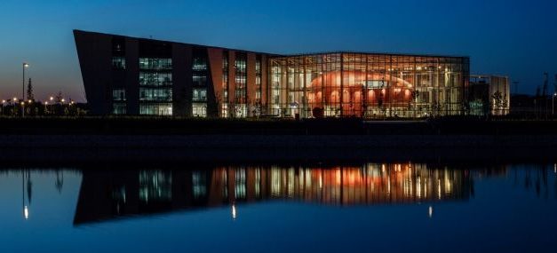 Kutatók éjszakája Magyarországon: A szegedi lézerközpontba is ellátogathatnak az érdeklődők