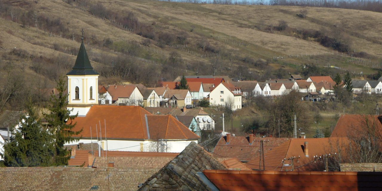 Magyarország: Költözzön Ófalura, hatezer eurót kap érte