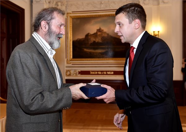 Vickó Árpád kapta a Balassi Műfordítói Nagydíjat