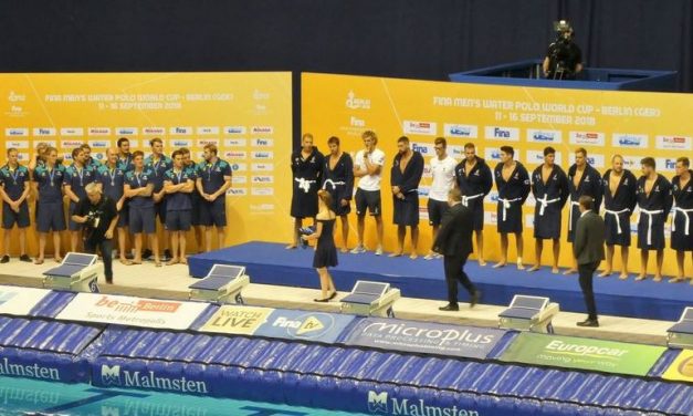 VÍZILABDA: Magyarország tizenkilenc év után Világkupa-győztes, Szerbiáé a bronzérem