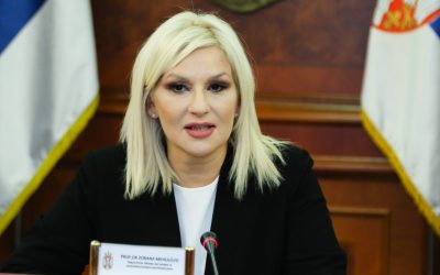 Mihajlović: Dilettáns kormánya lesz Szerbiának