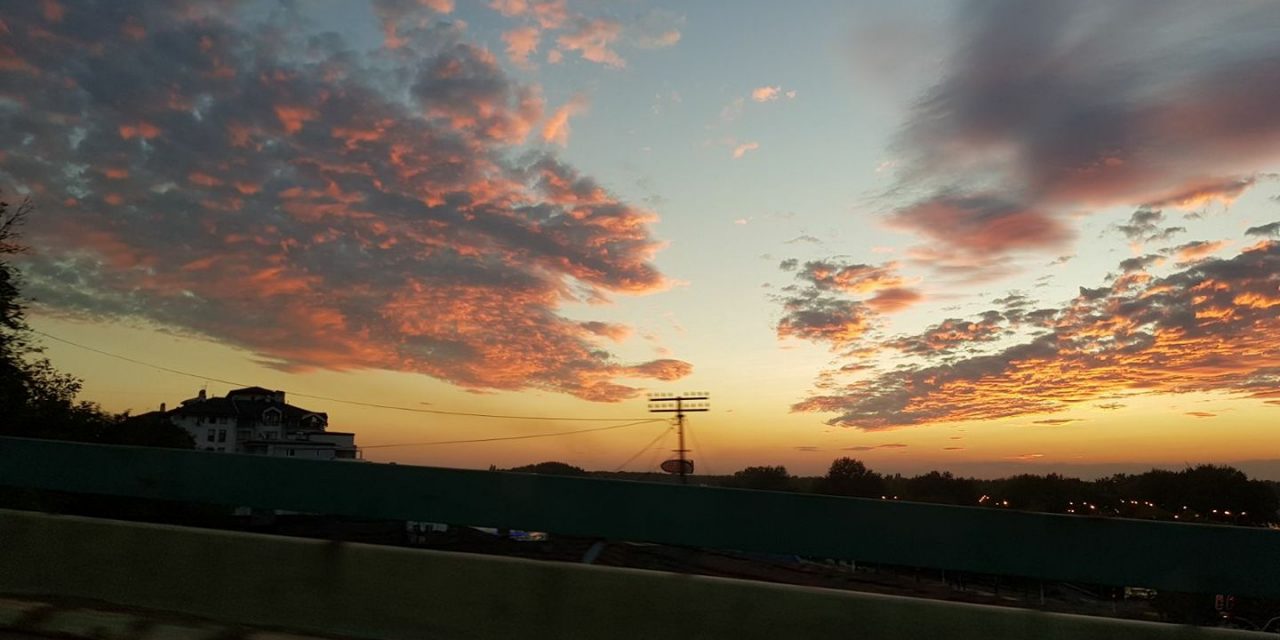 <span class="entry-title-primary">Nyelvromlás</span> <span class="entry-subtitle">Szentgyörgyi László verse</span>