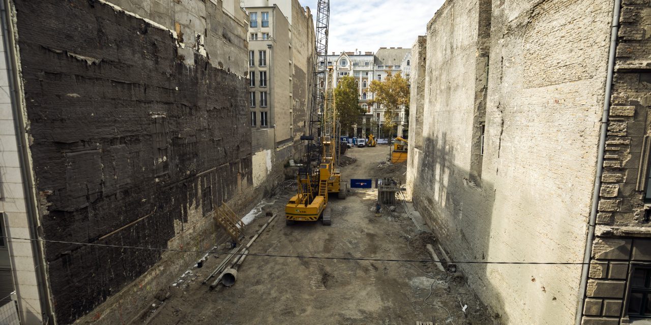 <span class="entry-title-primary">szerelemcsütörtök</span> <span class="entry-subtitle">Szabó Palócz Attila verse</span>