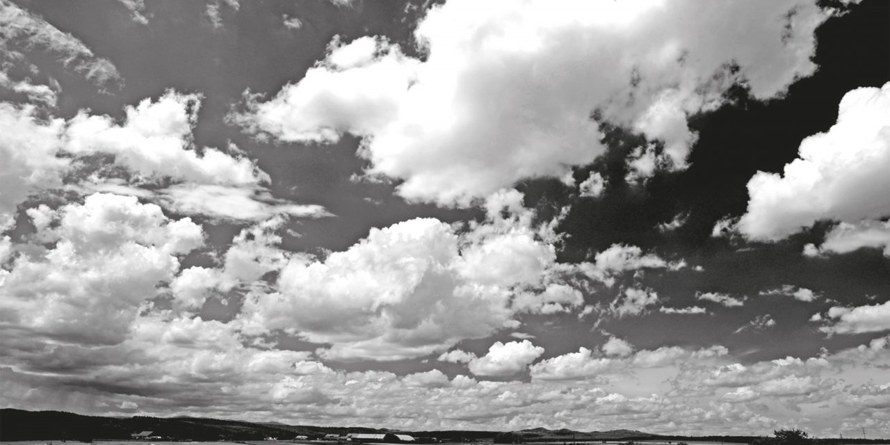 <span class="entry-title-primary">Tavaszi felhők</span> <span class="entry-subtitle">Nemes Nagy Ágnes verse</span>