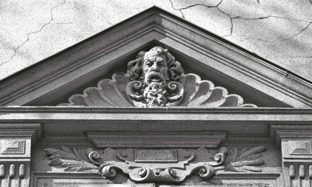 <span class="entry-title-primary">Groteszk</span> <span class="entry-subtitle">Apáti Miklós verse</span>