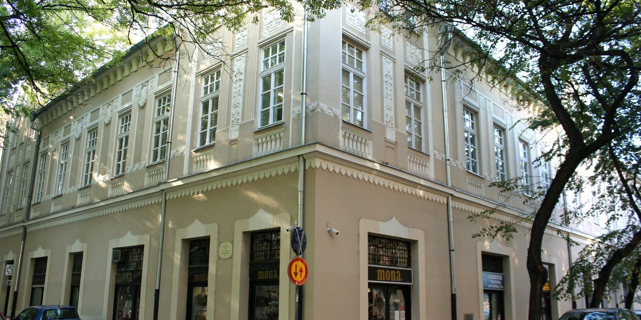 Hangszerkiállítás a Zeneiskolában