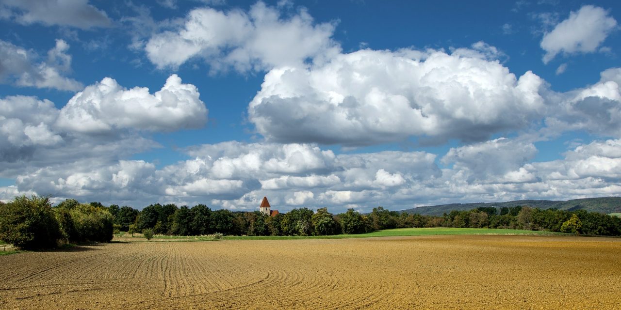 Lesz még eső a héten, de hétvégére visszatér a nyár