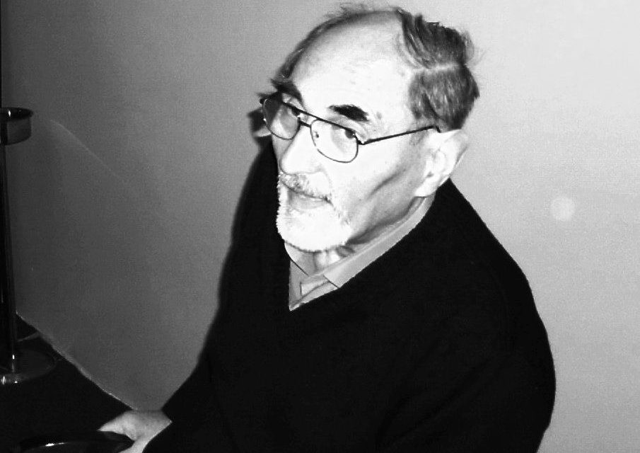 Elhunyt J. Garai Béla