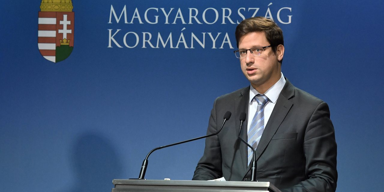 Február közepétől az minősül oltottnak, aki három oltást kapott