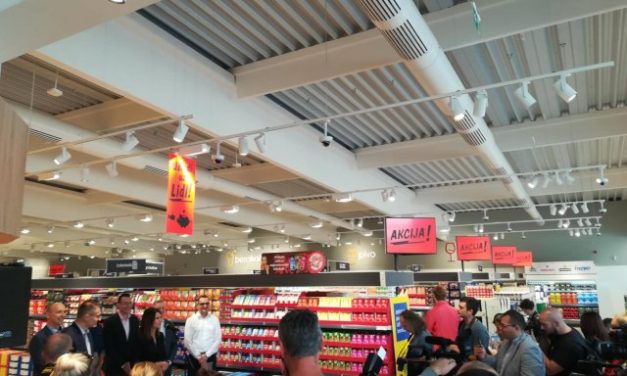 Bekukkantottunk a Lidlbe, hatvan dinár egy liter joghurt