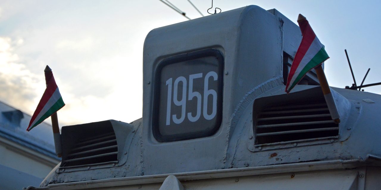 1956-os nosztalgiavillamos