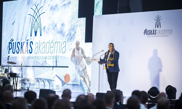 <span class="entry-title-primary">Orbán: Az utánpótlás első számú nemzeti ügy</span> <span class="entry-subtitle">Átadták a Puskás Akadémia Sport- és Konferenciaközpontot</span>
