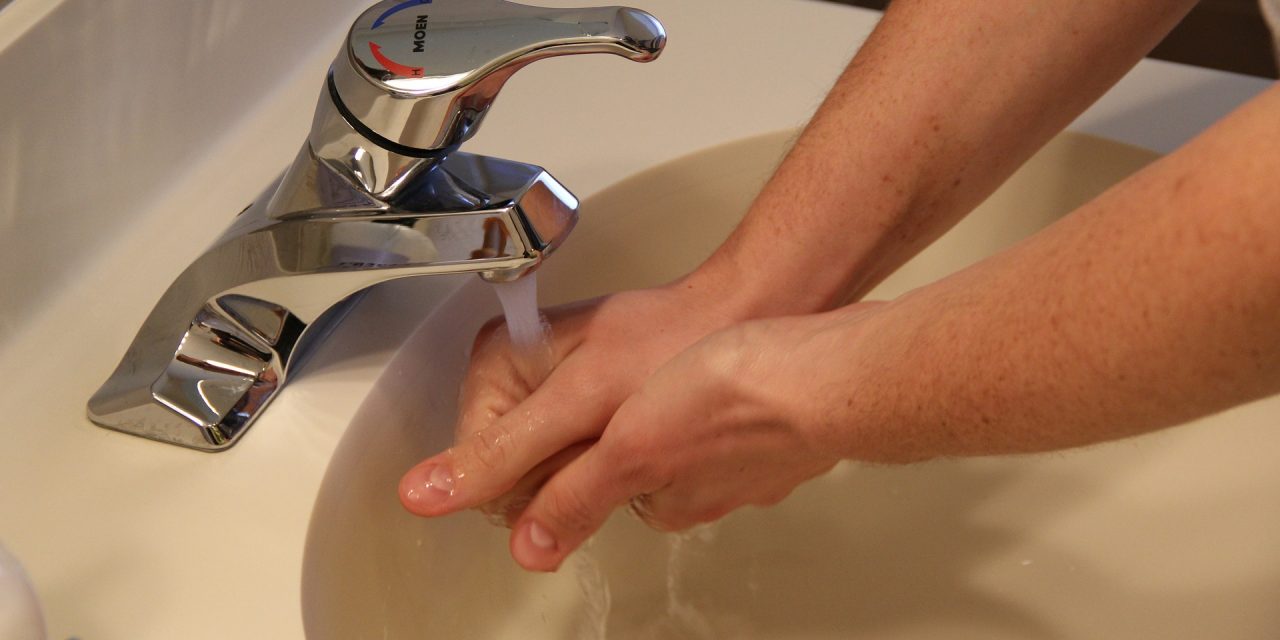 Gusztustalanságok a munkahelyen, avagy október 15-e a kézmosás világnapja