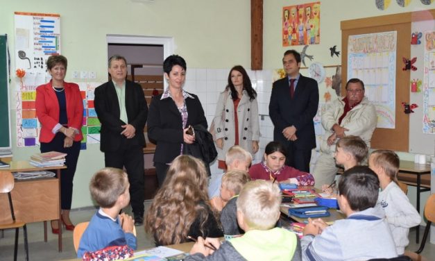 <span class="entry-title-primary">A függőség bűvöletében</span> <span class="entry-subtitle">A hatalom fel- és kihasználása Vajdaságban</span>