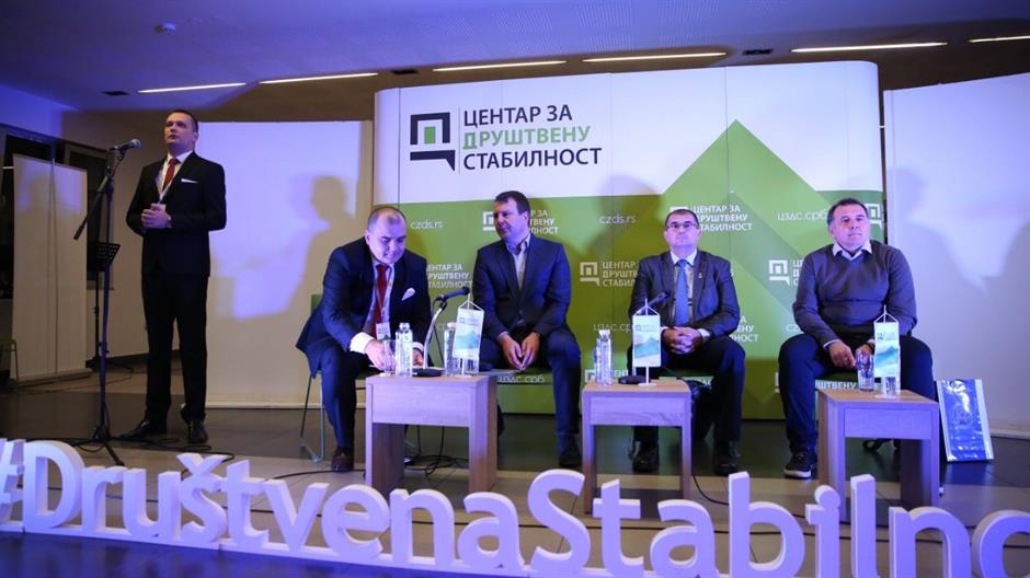 Mirović: Vajdaság Szerbiához csatlakozásának ügyét visszahoztuk az intézményekbe