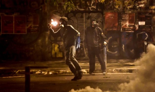 <span class="entry-title-primary">Kormánypárti képviselőket és minisztereket támadtak meg</span> <span class="entry-subtitle">Utcai zavargások Athénban</span>