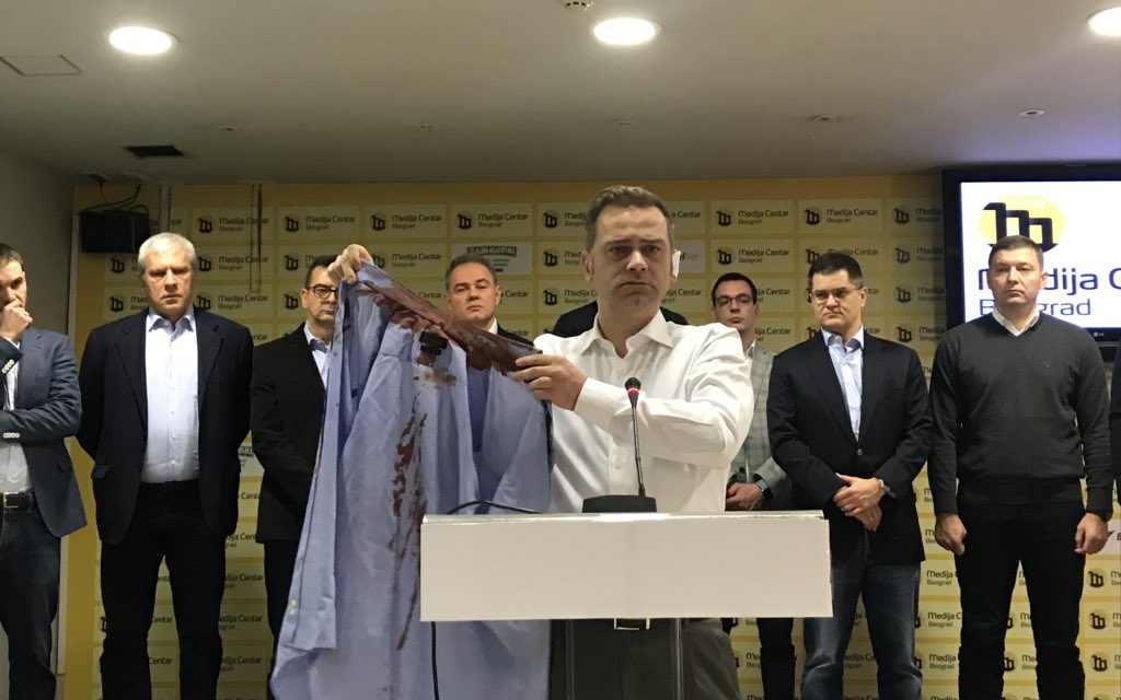 „Vučić tehet arról, hogy bántalmaztak“