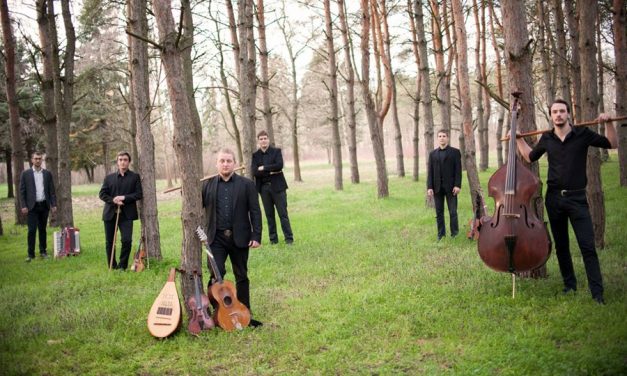 A zentai Németh Antalnak és a Fokos zenekarnak szurkolhatunk