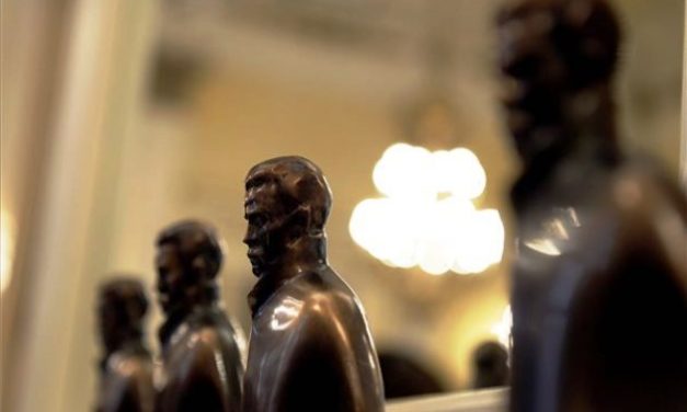 Tolnai Ottó Hazám-díjas