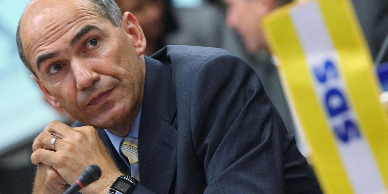 44 ezer eurós kártérítést kapott Janez Janša volt szlovén kormányfő
