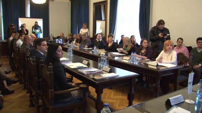 Ügyintézés magyarul