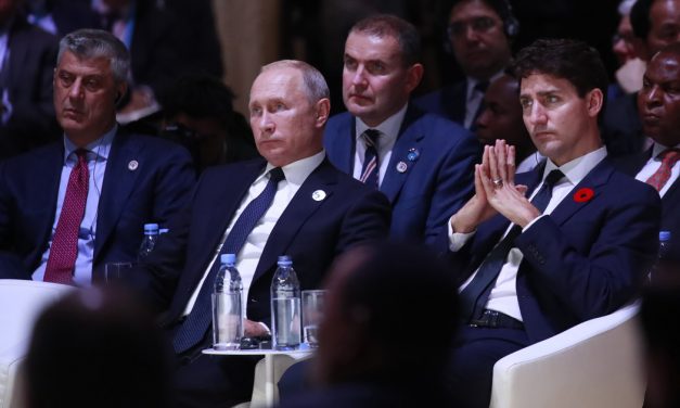 A francia nagykövet bocsánatot kért