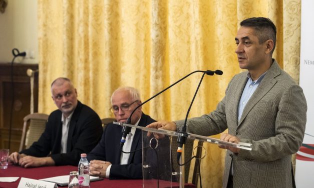 Potápi: A vajdasági magyarok szempontjából kiváló a kisebbségi választás eredménye