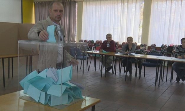 Rendben zajlanak a választások