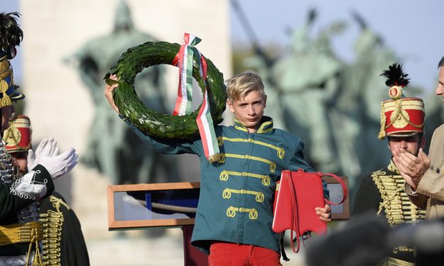 Doppingolt lóval nyerte a Nemzeti Vágta Kishuszár futamát