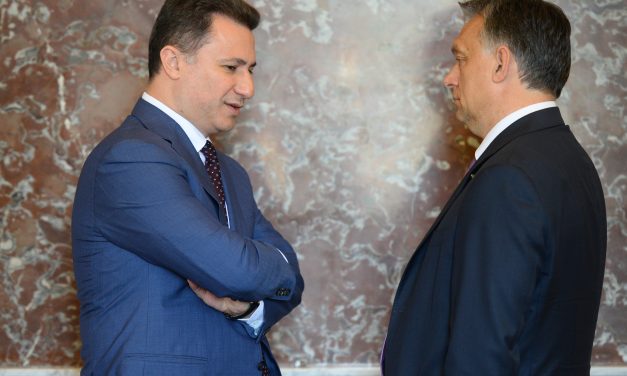 A magyar kormány felülvizsgálja a politikai alapon megadott menekülti jogállásokat
