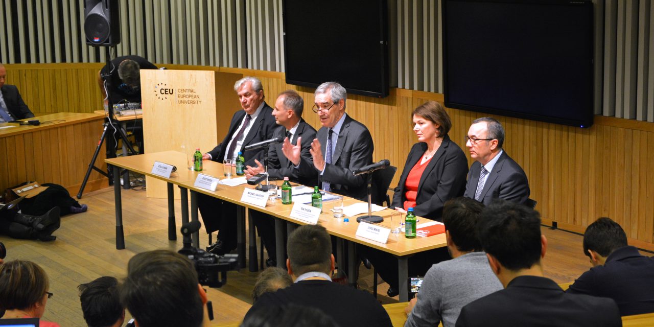 <span class="entry-title-primary">Eldőlt a CEU sorsa, mennie kell</span> <span class="entry-subtitle">Bécsbe költözik a több mint 25 éve Magyarországon működő neves egyetem</span>