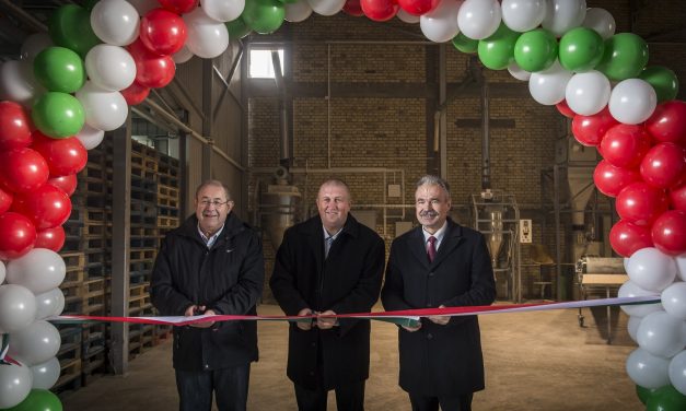 Átadták a Borsos malmot és a Telek Paprika új üzemét