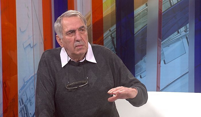 Megtámadták az újságírót, akinek a közelmúltban felgyújtották a házát