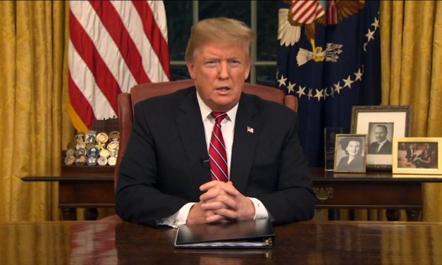 Az amerikai elnök vámok bevezetésével fenyegette meg Mexikót