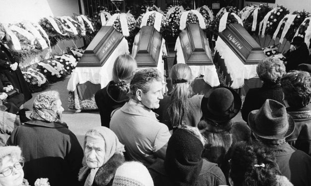 <span class="entry-title-primary">25 éve ölték meg a szegedi cukrászcsaládot</span> <span class="entry-subtitle">Marinko Magda tagadta a gyilkosságot, azóta sem ítéltek el senkit a tett miatt</span>