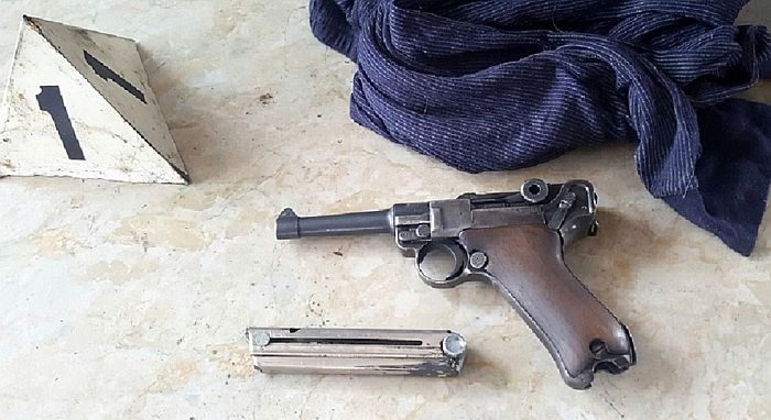 Hétvégi mérleg Kelebián: Fegyver, órák, cigaretta, drog