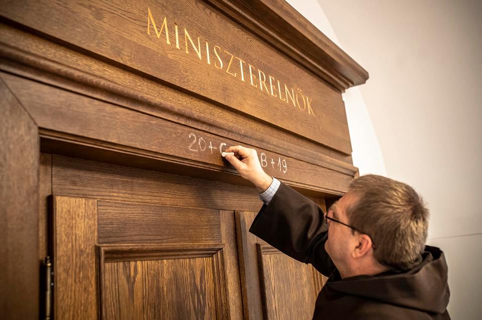 Megszentelték Orbán Viktor új irodáját – VIDEÓVAL