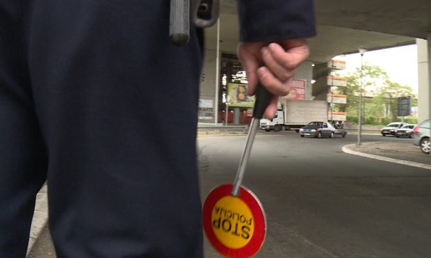 Több ezer szabálysértő az utakon