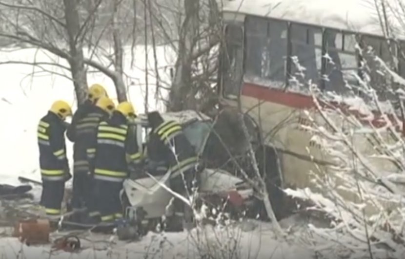 <span class="entry-title-primary">Meghalt a kruševaci balesetben megsérült kismama</span> <span class="entry-subtitle">Az újszülött életéért még küzdenek az orvosok</span>