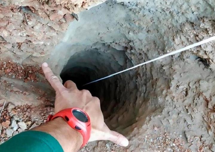 Kútba zuhant spanyol kisfiú: közzétették a boncolás előzetes eredményeit