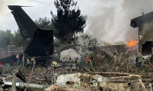 Lezuhant egy Boeing 707-es teherszállító Teherán közelében