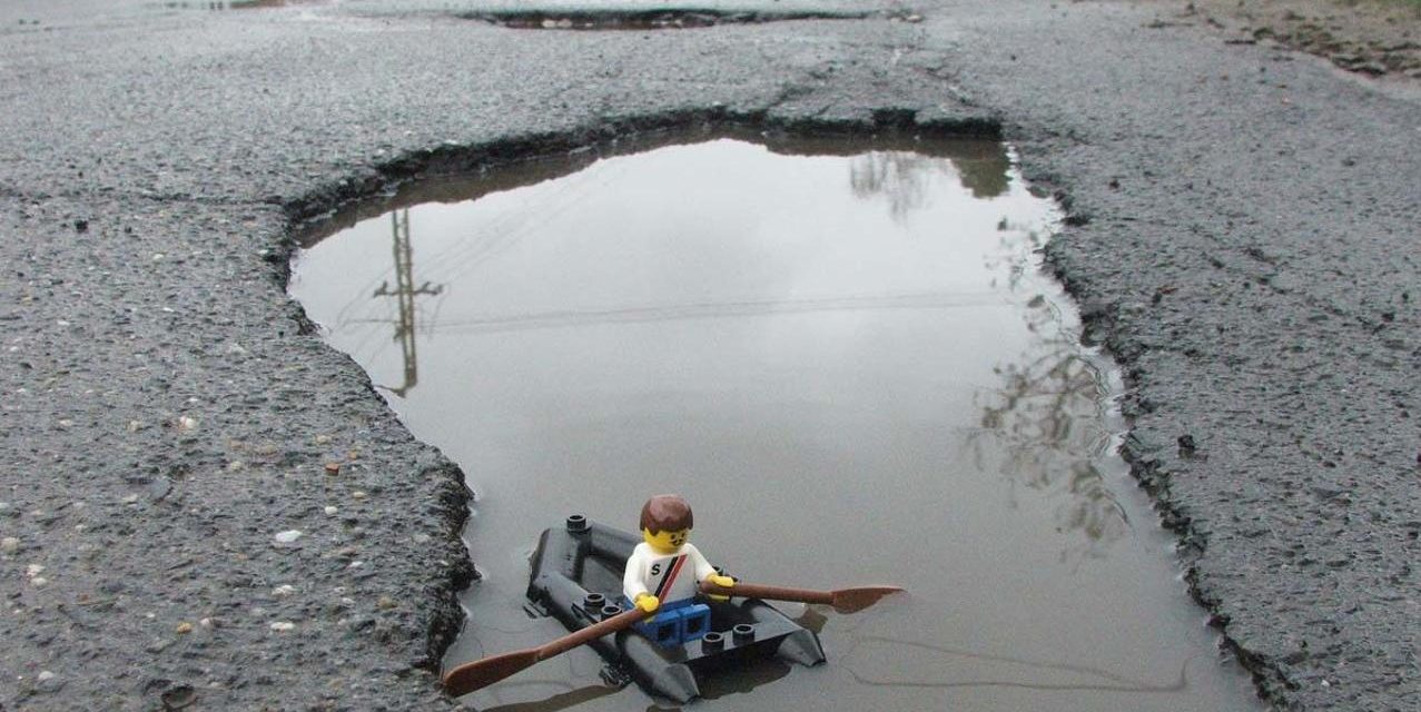 A kátyúkat betömik, ugye?