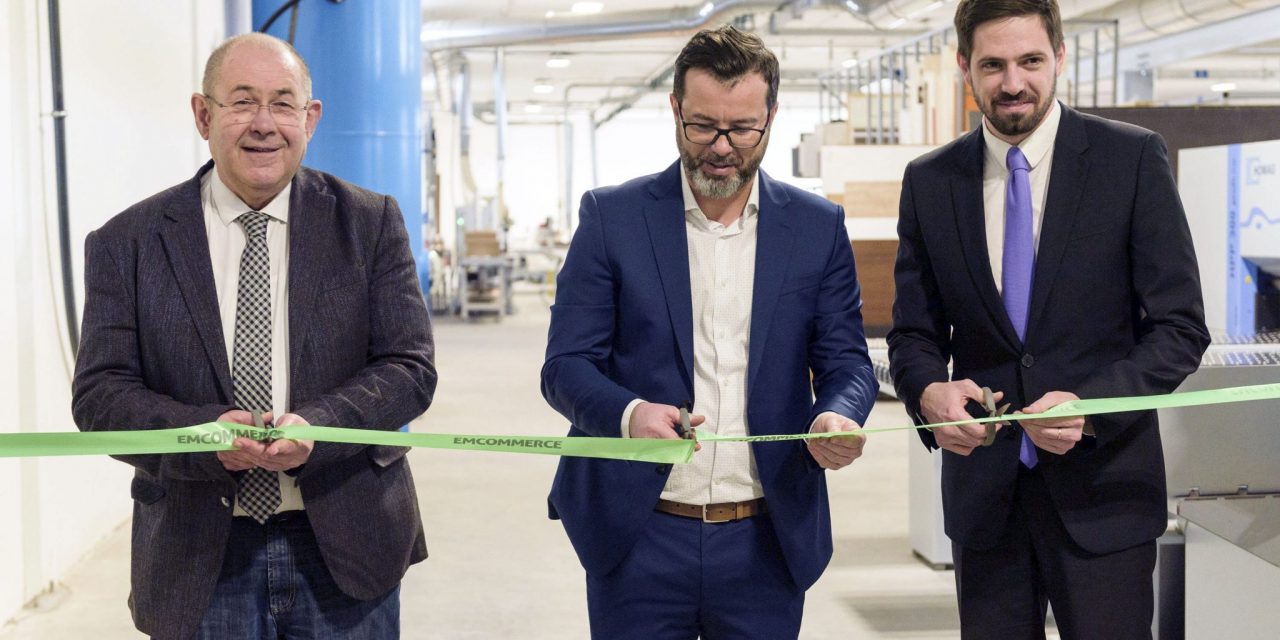 <span class="entry-title-primary">Adán és Topolyán 65 új munkahely</span> <span class="entry-subtitle">Két üzem nyílt meg a magyar kormány gazdaságfejlesztési programjának támogatásával</span>