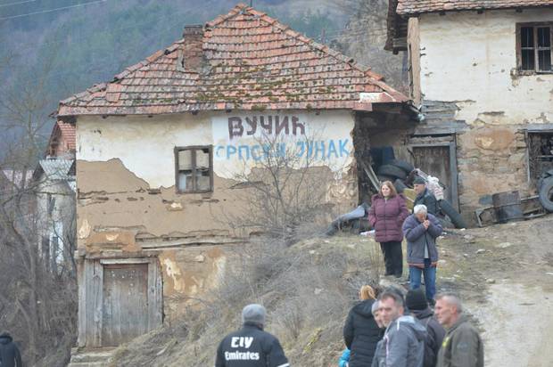 <span class="entry-title-primary">Ki fizet a végén?</span> <span class="entry-subtitle">Miből „nem kampányol” Aleksandar Vučić államfő?</span>