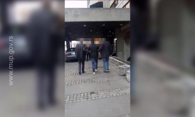 Bilinccsel a kezén vitték el a Vinča igazgatónőjének férjét (VIDEÓ)