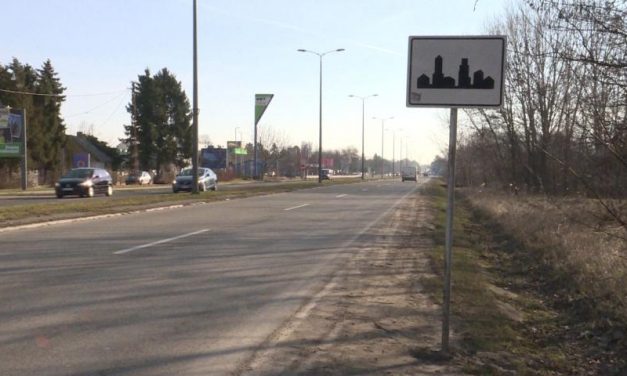 Áthelyezték a táblákat, ennyivel hajthat a palicsi úton