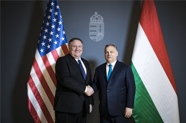 Pompeo: az Egyesült Államok a kapcsolatok elmélyítésére törekszik Magyarországgal