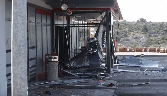 Gázpalackkal robbantott bankautomatát