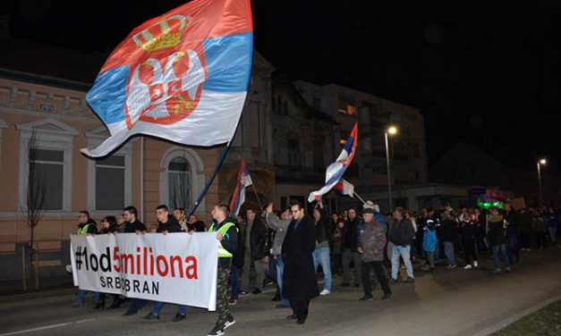 Tüntettek Topolyán és Szenttamáson is